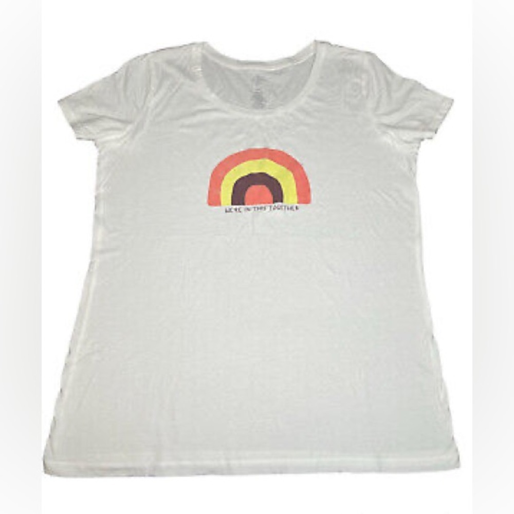 ST JOHNS BAY rainbow tshirt